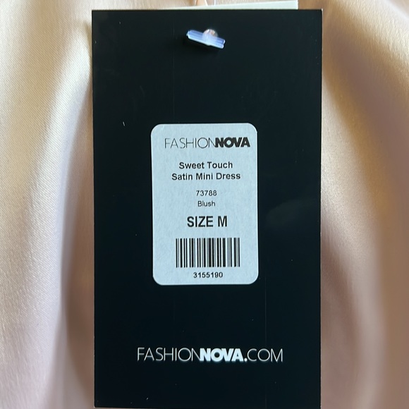 Sweet touch satin mini dress - Picture 5 of 5